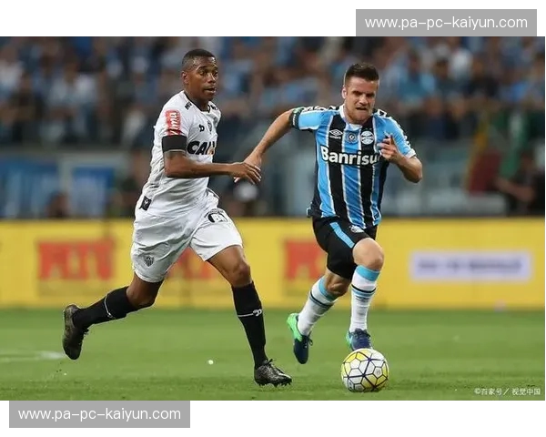 绿白王权的荣耀与绿巨人的崛起：桑托斯与帕尔梅拉斯的宿命对决